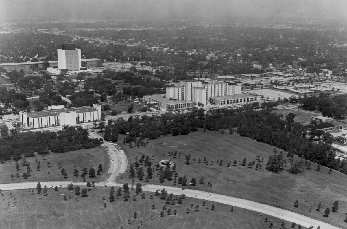 001_medical_center_aerial_view.jpg