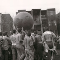 002_push_ball_1946.jpg