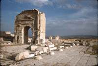 22-maktar-forum-arch-trajan.jpg