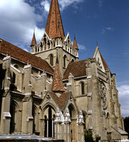 69_Lausanne-Cathedral-on-site-later-roman-city.jpg